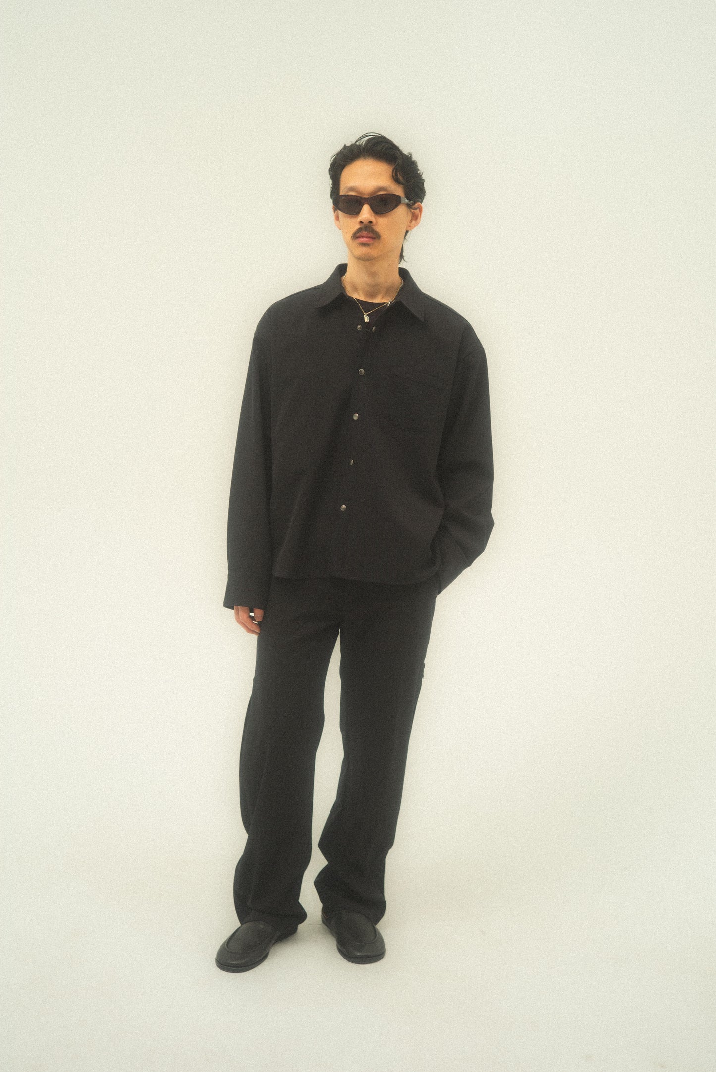 ROGER overshirt in black